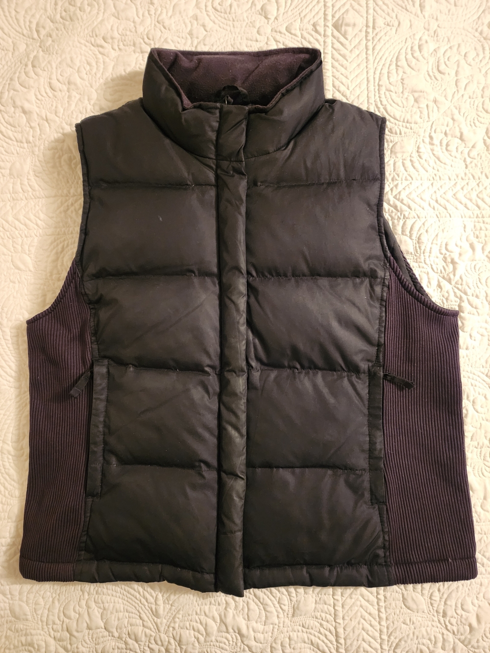 Black Sleeveless Puffer Vest Gap Womens Large Fall Jacket & Spring Coat Sport